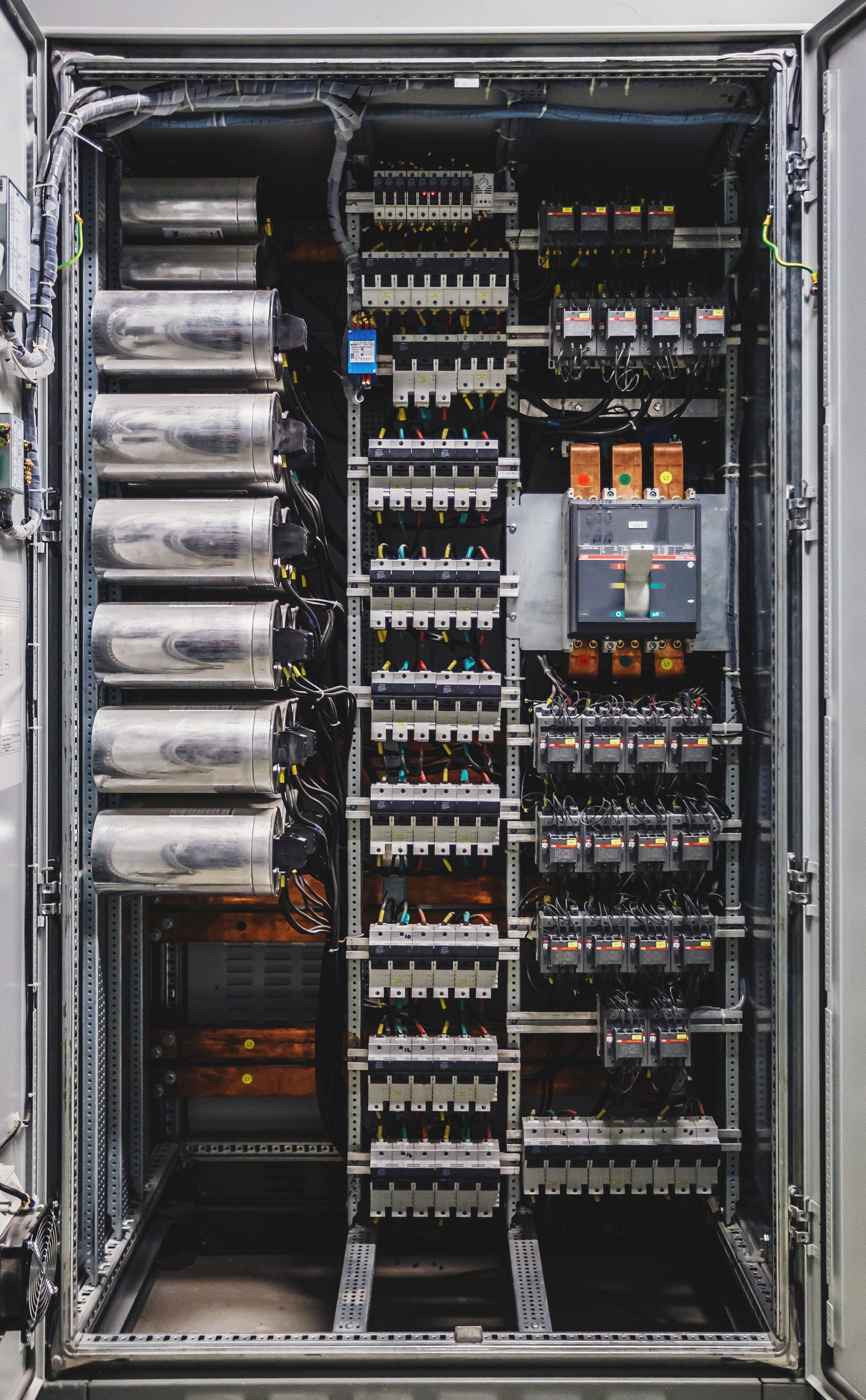 Switch Cabinet Enclosures